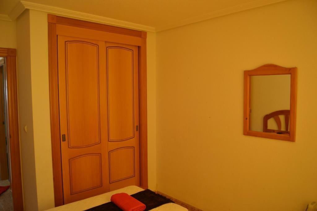 Apartamentos Turísticos Puerto Tomás Maestre La Manga del Mar Menor Camera foto