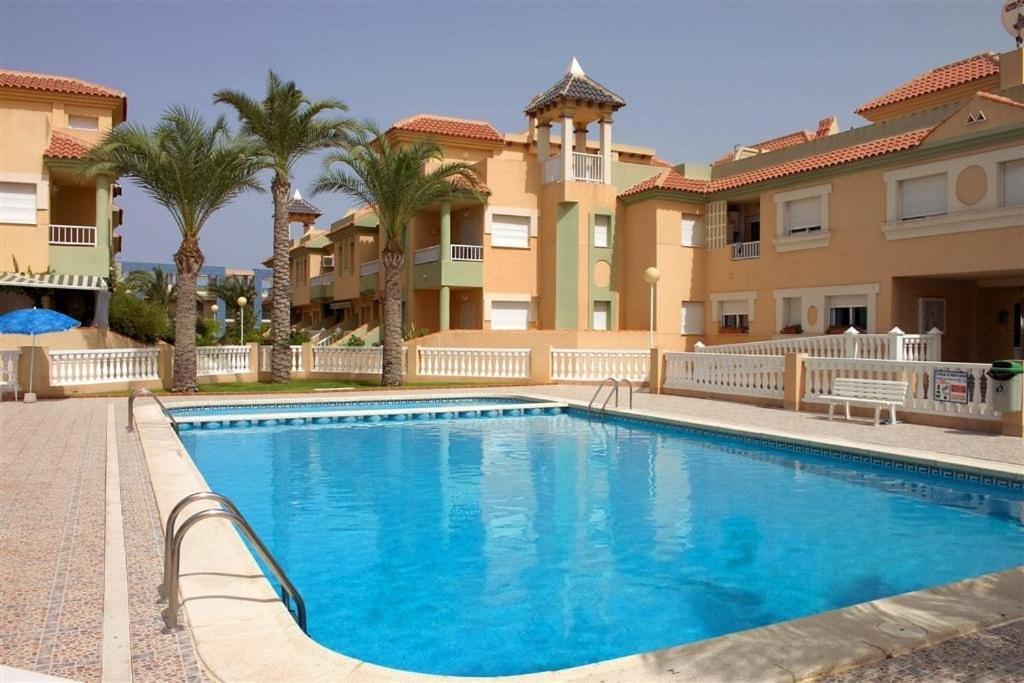 Apartamentos Turísticos Puerto Tomás Maestre La Manga del Mar Menor Esterno foto