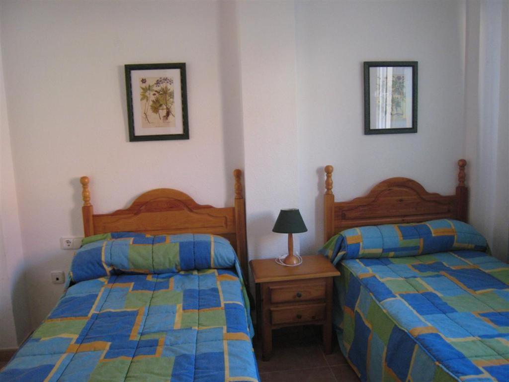 Apartamentos Turísticos Puerto Tomás Maestre La Manga del Mar Menor Esterno foto